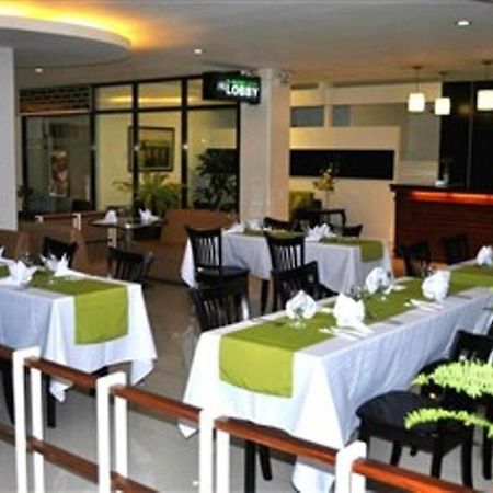 El Bajada Hotel Davao Exterior photo